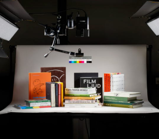 Bilder på årets 25 utvalda böcker i Svensk Bokkonst.