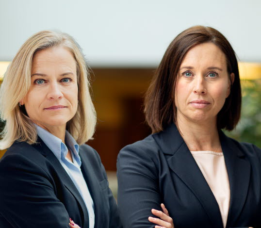Eva Glückman, vd Grafiska Företagen, och Anna Freij, förhandlingschef Grafiska Företagen.